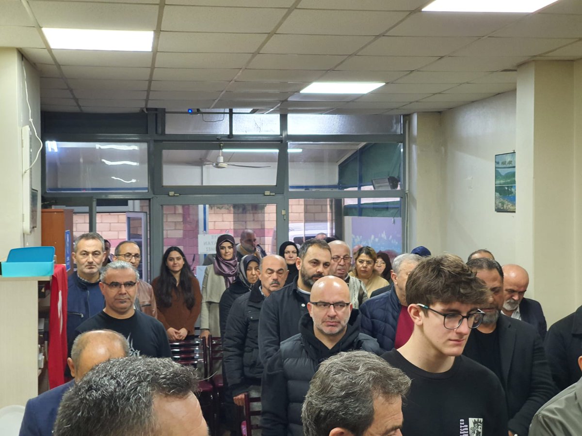 Şubelerimizin Genel Kurulları devam ediyor.

SİYAD Kartal Şubemizin olağan genel kurulu yoğun bir katılımla yapıldı. Güven tazeleyen Şube başkanımız Sayın Kazım Yıldız ve Yönetim Kurulunu tebrik ediyor, başarılar diliyoruz.

GÜÇLÜ ŞUBELER, GÜÇLÜ SİYAD.