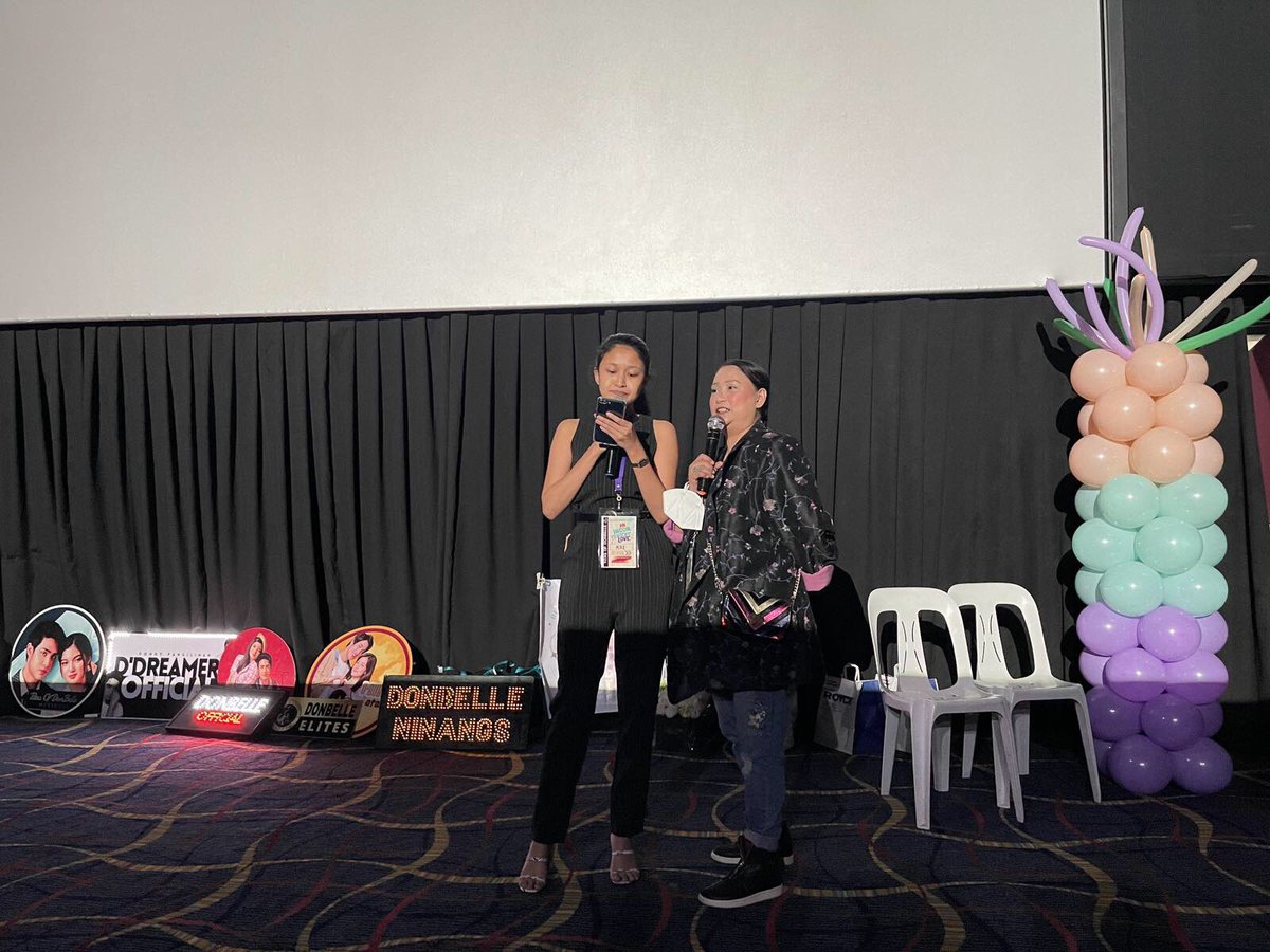 StarCinema's tweet photo. Start na ng 24-Ever na saya sa #AnInconvenientLove Thanksgiving Block Screening at Fishermall Quezon City! 🧡💚💜

Kaabang-abang ang games and raffle para sa mga umattend! 🤩💯

Special thanks to Mami Bang, Team NYC, and Titas of DonBelle for making this possible! 143! 🥺🤗 https://t.co/PH0MSzcKlP