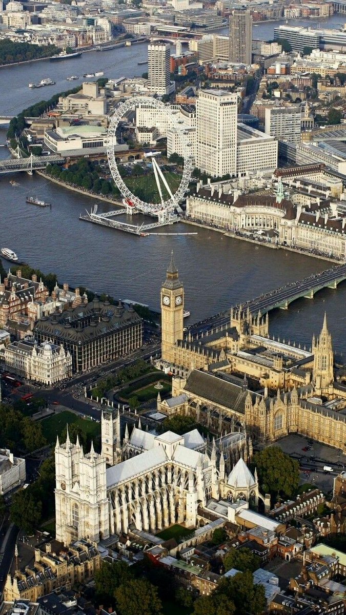 tiggylea's tweet photo. London
England 💜 https://t.co/iFq8adds7E