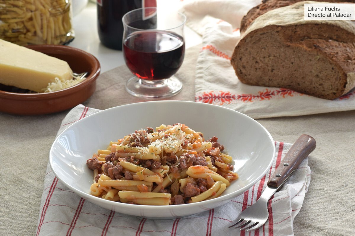 PastasRomero's tweet photo. Propuesta para el domingo... unos "Casarecce con ragu de longaniza ibérica y queso parmesano" 
https://t.co/U3FTioJk3K
#Recetas #PastasRomero #Casarecce #PastaAlBronce #RomeroLovers https://t.co/dSTJgIHwHw