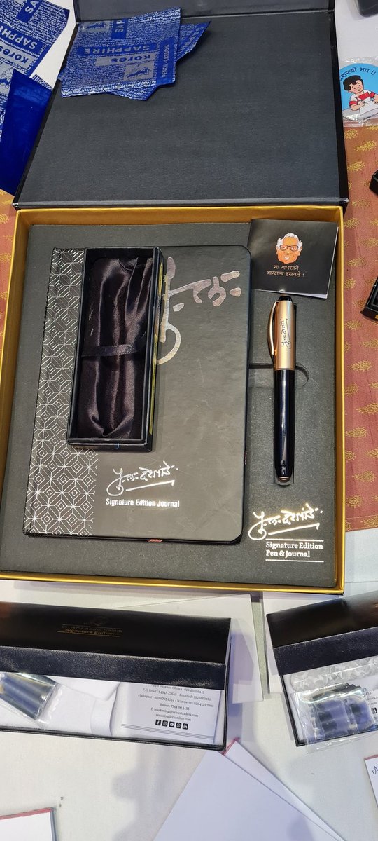 NischolRaval's tweet photo. Visited the International Pune fountain pen festival. Extremely well arranged event, with a wide variety and range of pens and inks. The highlight for me was the antique collection of pens and inks by Manohar Desai. Wonderful experience.#fountainpens #inks #loveofwriting #pune https://t.co/DvedVEmkoh