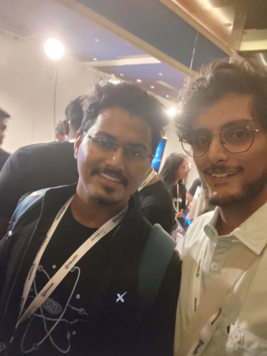 harsh18262's tweet photo. #joshatdevfest #joshsoftware @joshsoftware https://t.co/ZHFMsVGHp4