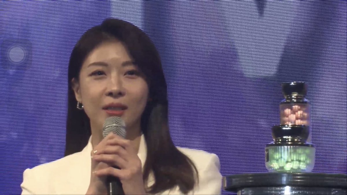hajiwon27's tweet photo. Meta21 Grand Convention with COSBALL Model Ha Jiwon. #HaJiwon #CtoAN #Meta21
Credits: Meta21 https://t.co/QnDrHw3s14