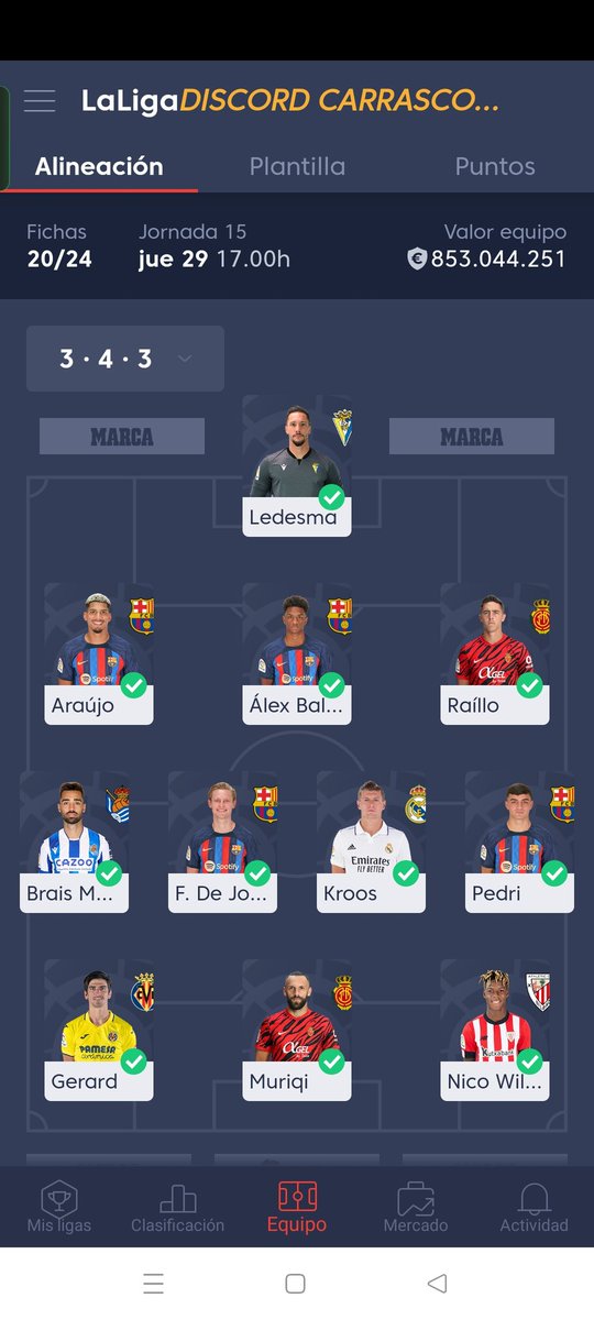 IbaiInclan's tweet photo. @JoseCarrasco_98 @RodrigoFaez Carras necesito un consejo. Tengo a Kang in lee en el banquillo porque no me entra en el equipo. Y estoy en -55 negativo, venderías a Kang in lee y a Gerard para cláusular a Benzema por 92? https://t.co/B3PS4tqGFj
