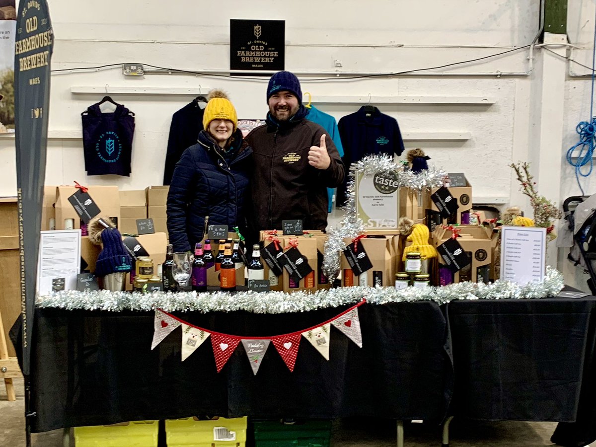 StDavidsBrewery's tweet photo. #PembsShow ready @ Withybush Showground - come & warm up with a tasty brew! #ShopLical #FamilyFarm #NadoligLlawen https://t.co/i4Ss1XS2hD