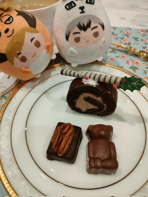 そしてこんな写真撮ってたら店員さんが「ハイキューお好きなんですか?」って聞いてくれて(そちらにいらっしゃる同僚の方がお好きだったとか!)めちゃ優しかったので嬉しい好きってなりました。そう言われなくても、なんかとても美味しかったねーって言ってたんですが 