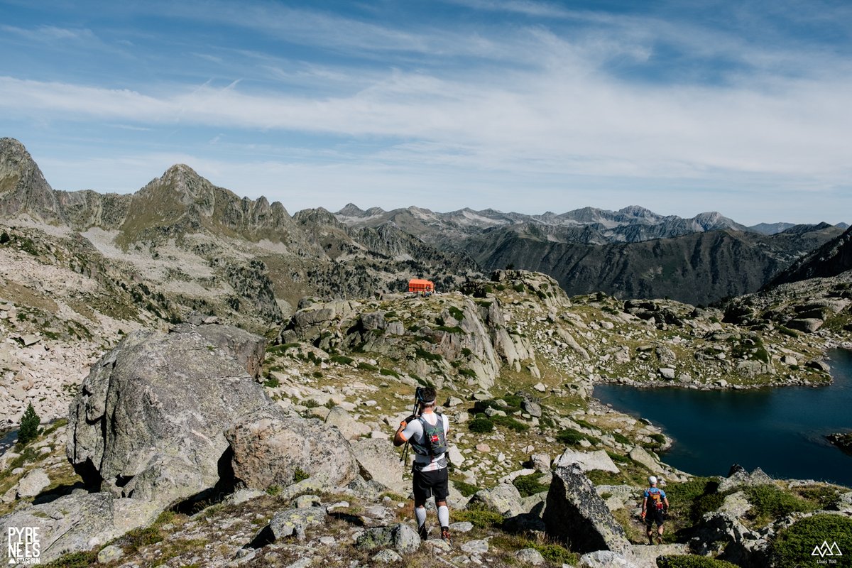 BiFree_Sports's tweet photo. Happy #InternationalMountainDay 🌄
Feliz #diainternacionaldelasmontañas 🏔️
Feliç #diainternacionaldelesmuntanyes ⛰️
@PyrStageRun 
@CostaBravaRun 
@tugawear 
@costabrava 
📸 @GCasanovaphoto #LluísToll https://t.co/KB7gL94nP8