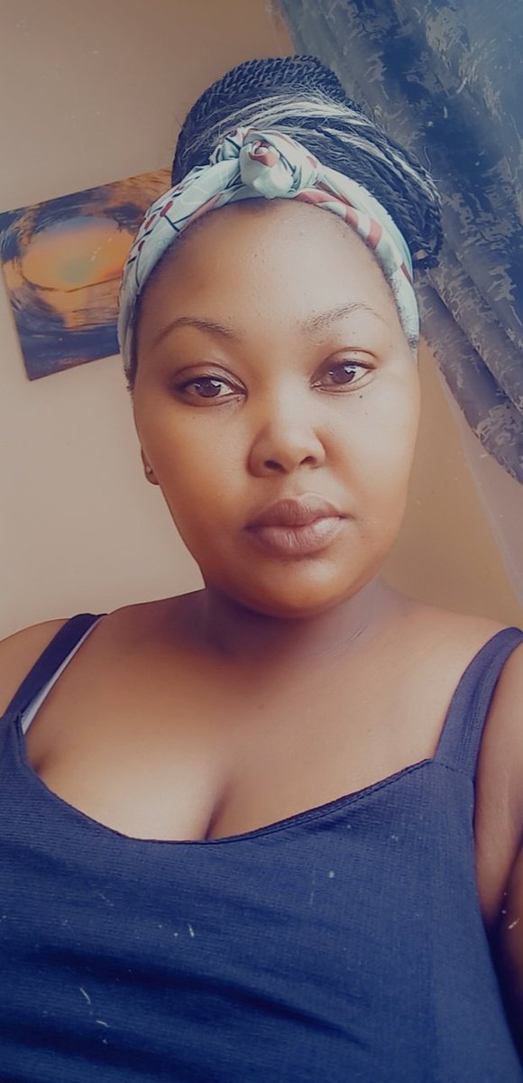 What a boring Sunday bathong.

Stufuza ❤️