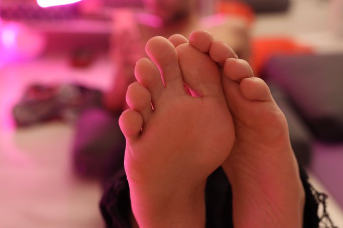 My hot feeet colletchion check
https://t.co/OyfX70cINJ

#german #bigcock #hairy #cum #usa #french  #muscle
