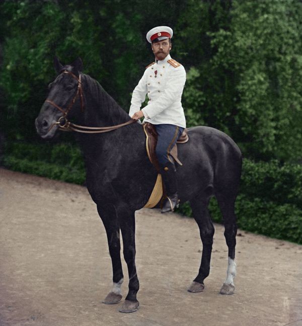 europeanroyals_'s tweet photo. Czar Nicholas II 👑 riding!!!
So Imperial!

#tsar #NICHOLAS #tsarnicholas #Romanov #Russia #czar #Horses #europeanmonarchs_ https://t.co/Hc1D3cmem9