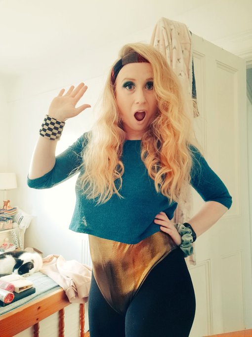 Went to an 80s birthday party last night, I must say, I do love 80s hair! 🤩 #80s #80sworkout https://t<a href="/tag/80s"class="tags"><span>#80s</span></a><a href="/tag/80sworkout"class="tags"><span>#80sworkout</span></a>