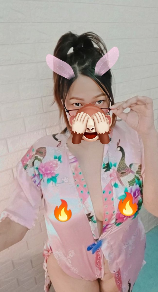 MiaFox1995's tweet photo. beb paki ♥️ and rt tapos comment done sendan kita boob pic 👙

#alterpinay #alterph #alternewbie 
#alterworld #altermakati #altermanila #sellingcontents #buyingcontent #nsfwtw #nsfwtwtًً 
#AlterCavite #alterpinayvideo #alterpinayph https://t.co/xF29VS7FZo