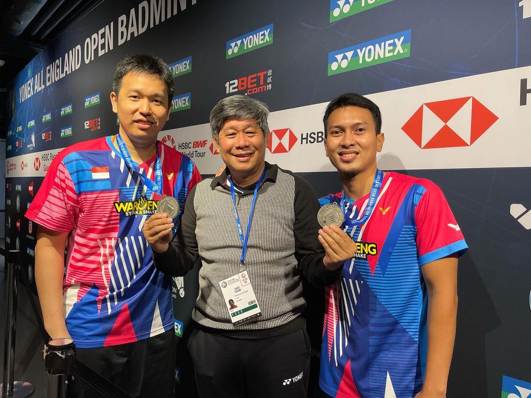 BadmintonLive1's tweet photo. RAPOT "THE DADDIES" DI 2022

#SIO2022 [🥈]
#AE2022 [🥈]
#SO2022 [R32]
#KO2022 [SF]
#BAC2022 [R16]
#TO2022 [QF]
#IM2022 [R16]
#IO2022 [R32]
#MO2022 [QF]
#MM2022 [🥈]
#SO2022 [SF]
#BWC2022 [🥈]
#JO2022 [R16]
#DO2022 [R16]
#FO2022 [R32]
#WTF2022 [🥈]

49 MATCH
32 WIN
17 LOSE
WR: 65% https://t.co/8Nb30KsM6h