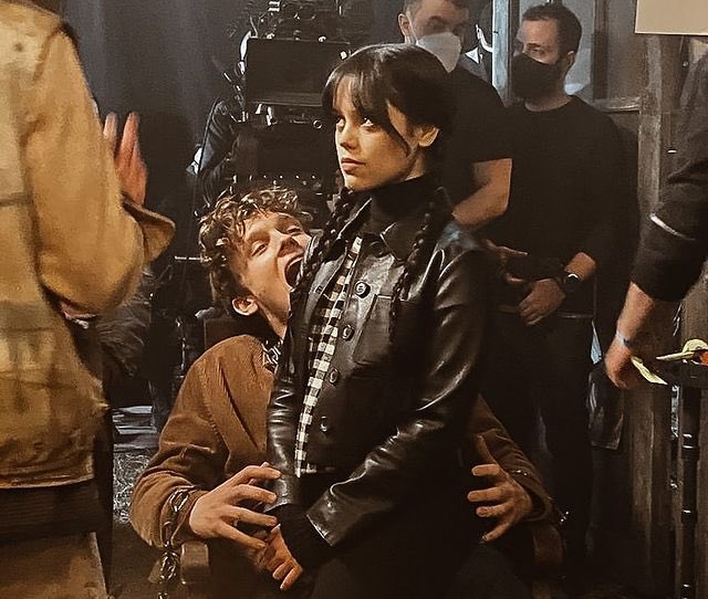 ceyrankaracam's tweet photo. BABIES #WEYLER 🖤🤍
#WednesdayAddams #WednesdayTyler https://t.co/FiR9QAXe9f
