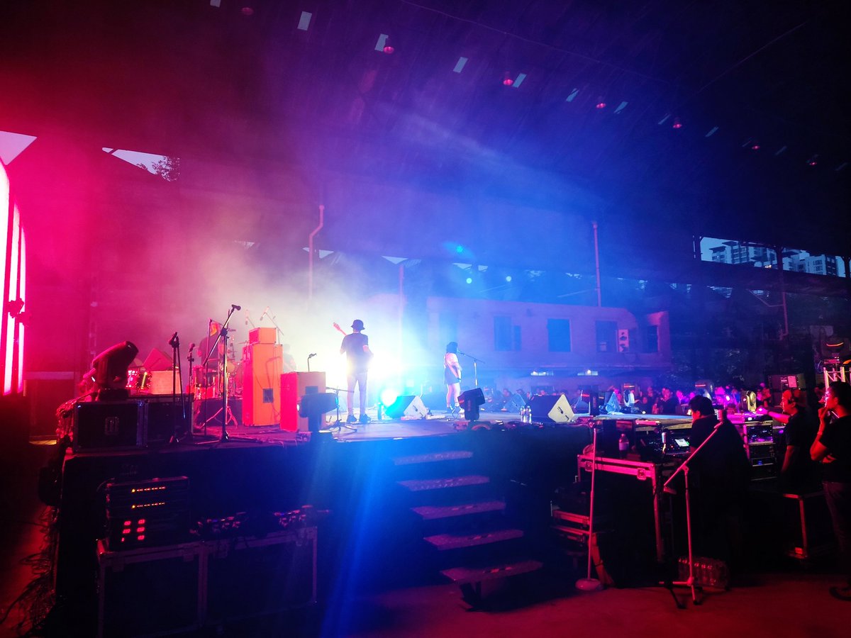 Megat_Yaesree's tweet photo. Hawa
#FredPerry #Subcluture
#FredPerrySubculture
#SentulDepot #LiveUpdate https://t.co/gyVB2ak2A0