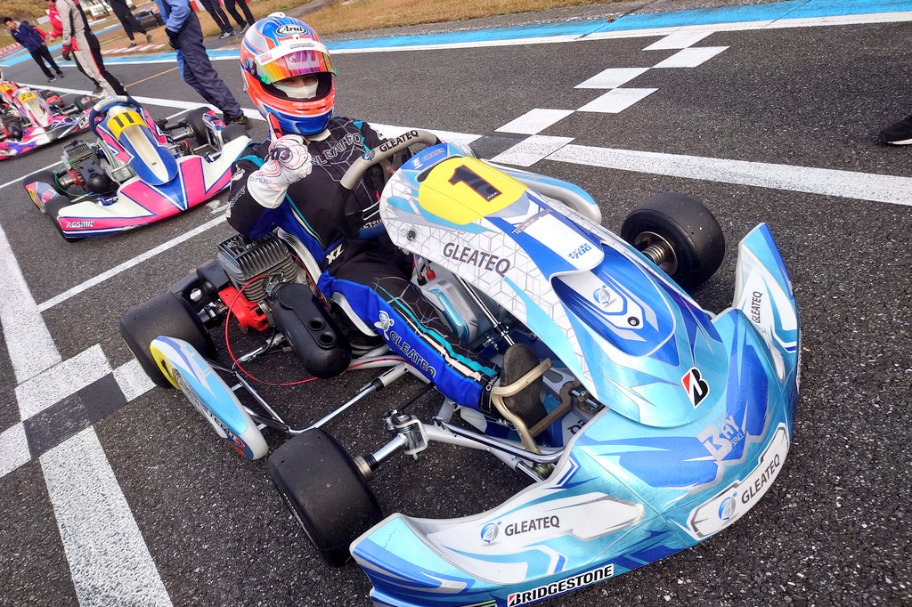 gleateqms_twi's tweet photo. 【NTCCUP最終戦✍️】
.
どのクラスも最後の最後まで激アツ展開でした🔥 MAX Noviceでは優勝🏆 他のクラスでも今年一年の集大成を見せることが出来たと思います😊
皆さま、おつかれさまでした🫡
.
.
#GLEATEQKART
#ゴーカート
#新東京サーキット https://t.co/84YagRqbmZ