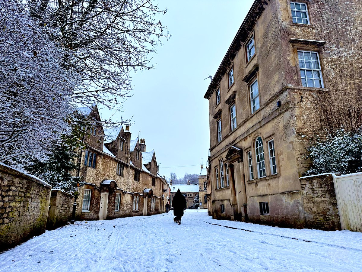 Love Bath tweet media