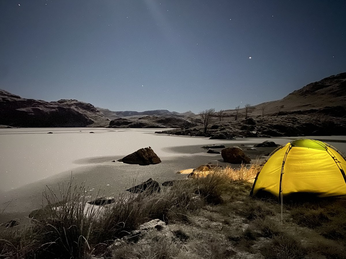 54North2's tweet photo. Cold one last night,Angle tarn completely frozen over … -9°C when I last checked at around 19:00 

#snow #wildcamp #lakedistrict #mountains #solo #team54 https://t.co/VueHuYEoWy