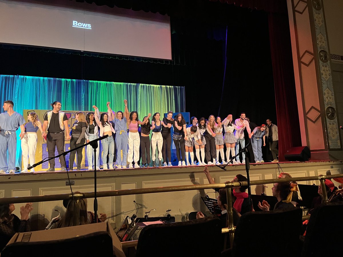 Neil_Mehta's tweet photo. Hats off to our incredibly talented medical students @CWRUSOM @CleClinicLCM. #DocOpera. Everyone in the audience as their jaws dropped with each performance, “these are all medical students?” Superb show. Kudos students. We are proud of you! https://t.co/ZI05U7jAlP