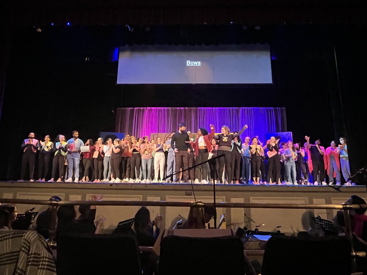 Neil_Mehta's tweet photo. Hats off to our incredibly talented medical students @CWRUSOM @CleClinicLCM. #DocOpera. Everyone in the audience as their jaws dropped with each performance, “these are all medical students?” Superb show. Kudos students. We are proud of you! https://t.co/ZI05U7jAlP