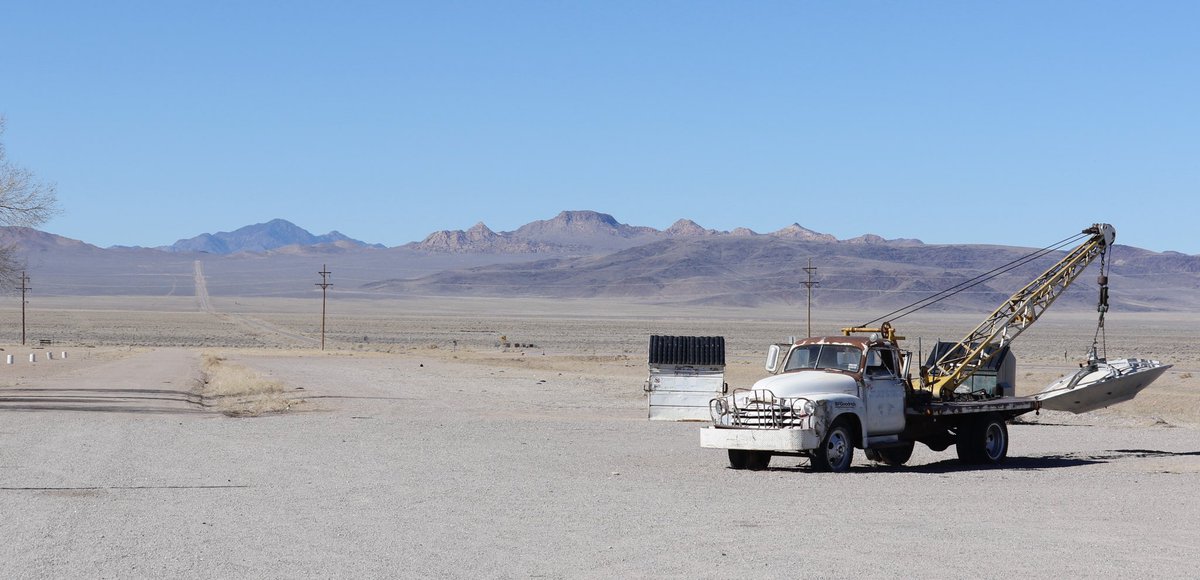 JGrunsell's tweet photo. Hamlet of Rachel Nevada along ET Highway. Interesting citizens, one is Joerg Arnu who runs https://t.co/WKl8ARBiU8. I spoke to him in Vegas only a few days after his ordeal with the FBI. #rachelnevada #ethighway @BrandonFugal @Bellagiotime @ChrisKnight @aerohistorian @AIRKelsey https://t.co/C6Cj5W3r5H