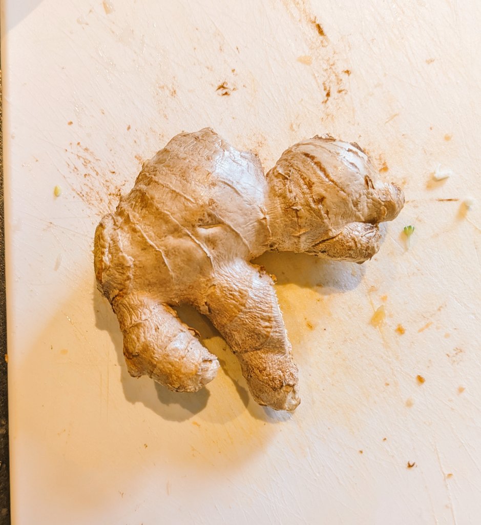 surpriseddh's tweet photo. #Ginger, or a deformed #camel with an old man's face?

#pareidolia #iseefaces #iseethings #doyouseewhatisee https://t.co/ApterodWVp