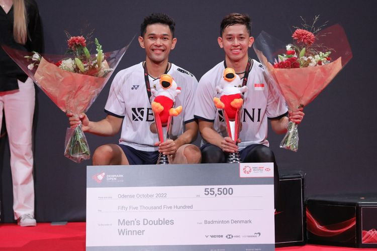 BadmintonLive1's tweet photo. RAPOT "FAJRI" DI 2022

#GO2022 [R16
#AE2022 [R32
#SO2022 [🥇]
#KO2022 [🥈]
#BAC2022 [SF
#TO2022 [🥈]
#IM2022 [🥇]
#IO2022 [QF
#MO2022 [🥈]
#MM2022 [🥇]
#SO2022 [🥈]
#BWC2022 [SF
#JO2022 [QF
#DO2022 [🥇]
#FO2022 [R16
#WTF2022 [SF

MATCH: 62
WIN: 50
LOSE: 12
WR: 80%

WHAT A JORNEY! https://t.co/JB5SFwxJYK