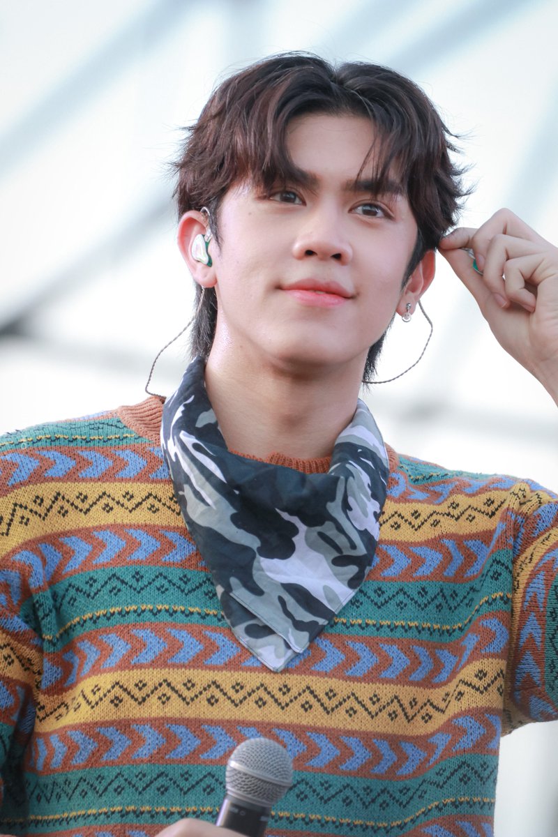 odnutcho's tweet photo. 111222 | เห่งมาก!!!!!!

#พ้อกสีอินบิ๊กเมาเท่น
_____
#PROXIEth #PROXIEChokun https://t.co/EvH60i0Wm9