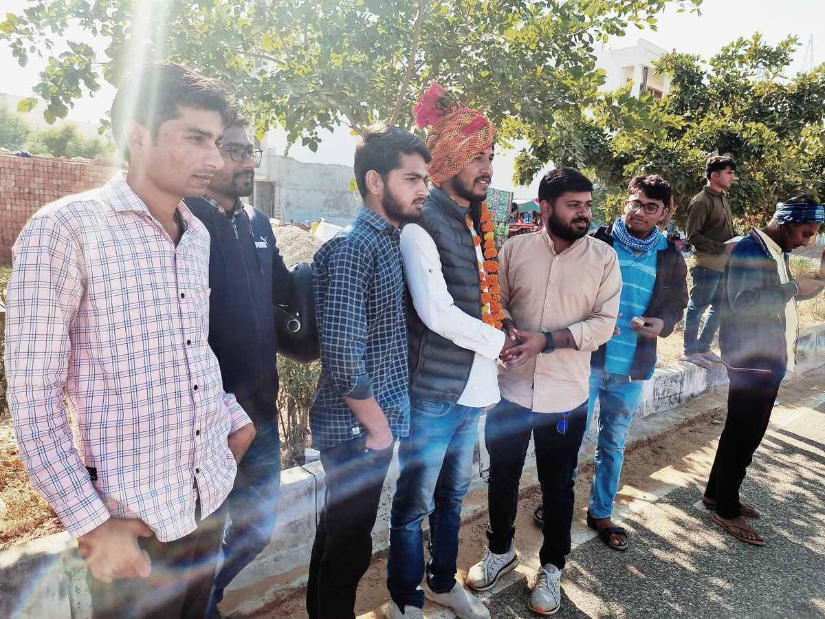 manojmeena's tweet photo. #VDO भर्ती के संघर्ष के लिए #VDO में अंतिम रूप से चयनित हुए छात्रों ने घर आकर जो मान सम्मान दिया उसके लिए सभी साथियों को बहुत-बहुत धन्यवाद! https://t.co/ss0pZ3SiWc