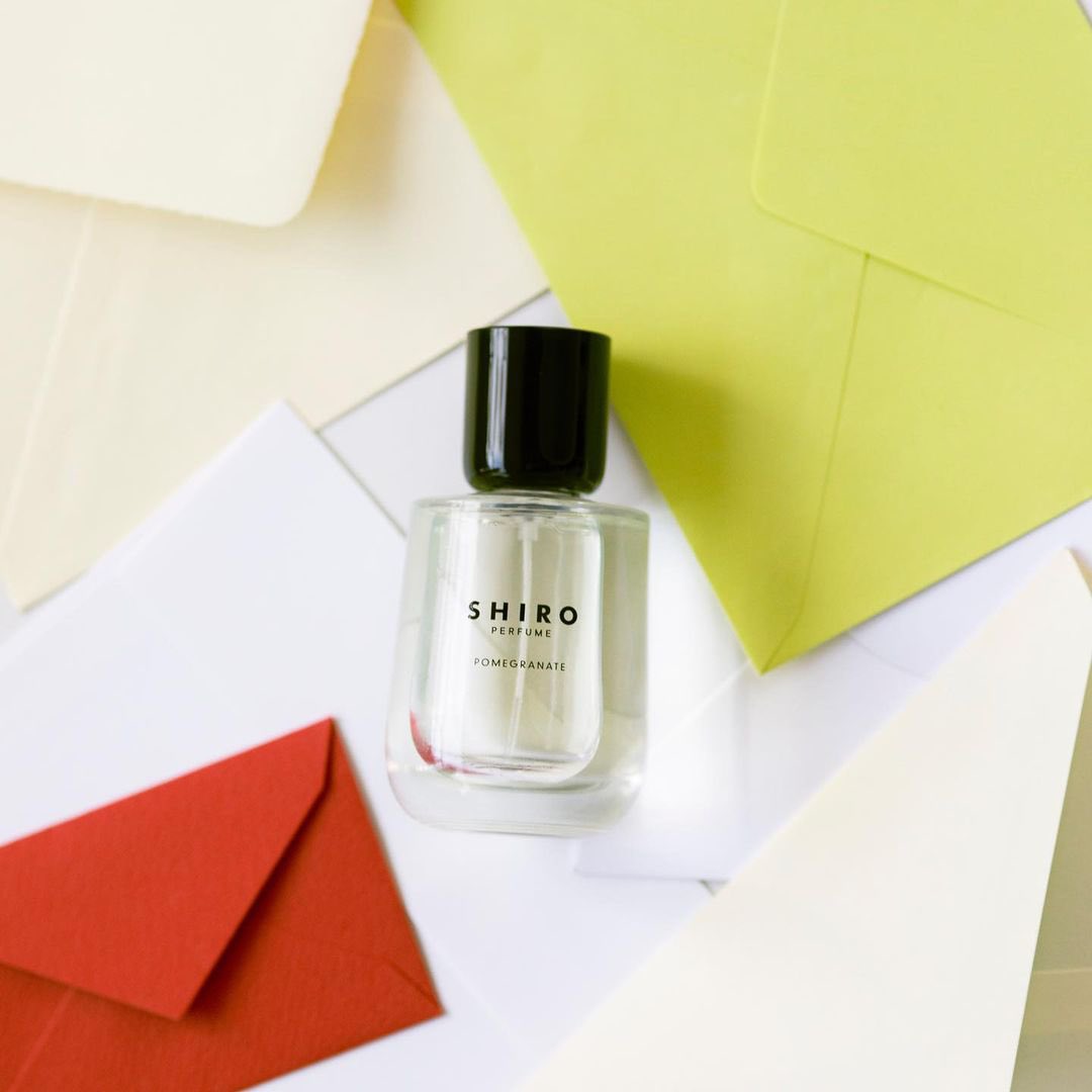 shiro__official's tweet photo. 離れていても、香りに想いをのせて届けよう。

#SHIRO #SHIROperfume https://t.co/C6fC8D0rUZ