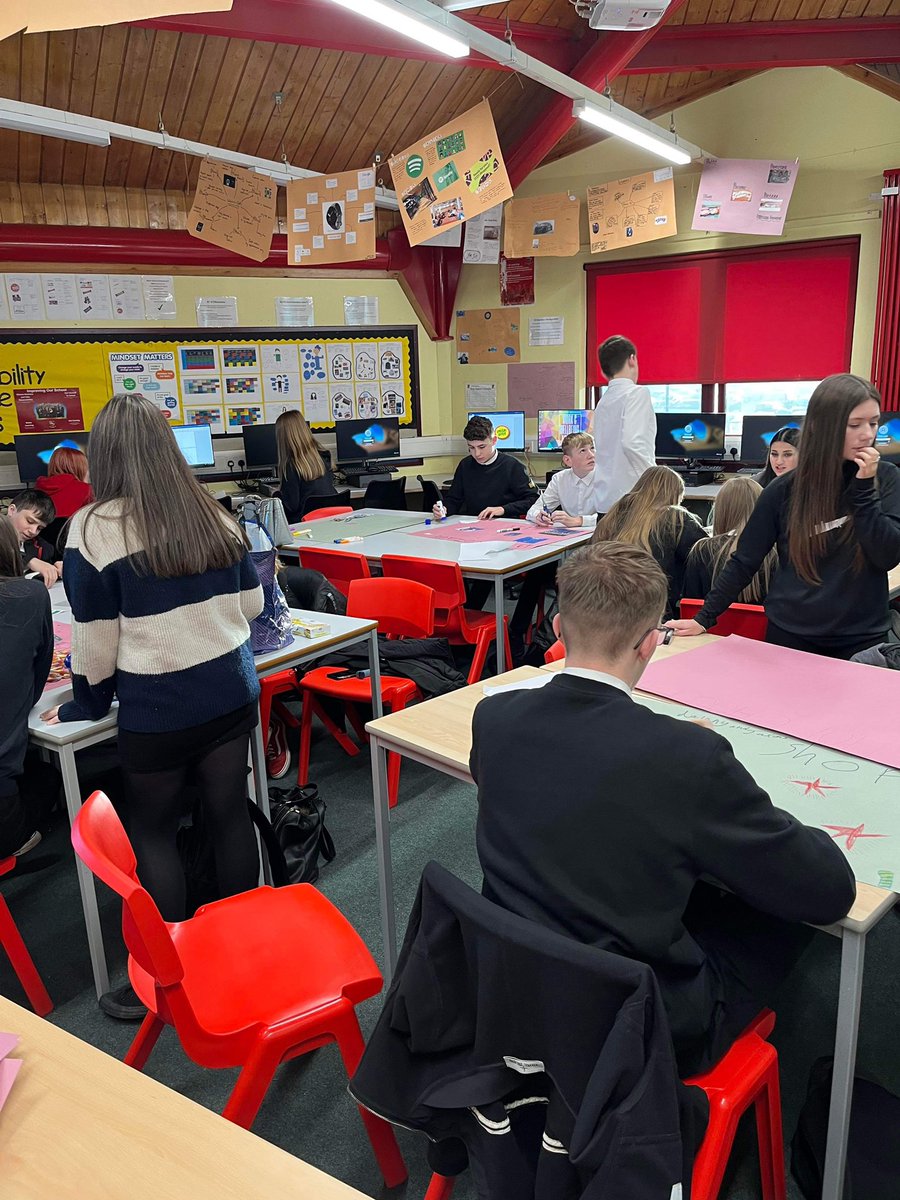 LochgellyHS_BEd's tweet photo. Great to see our S3 Business Management class all working hard to create products and posters for their Mini Enterprise activity. Loads of great ideas and fantastic entrepreneurship displayed by all! #employabilityskills @LochgellyHS https://t.co/6weMsz7a4T