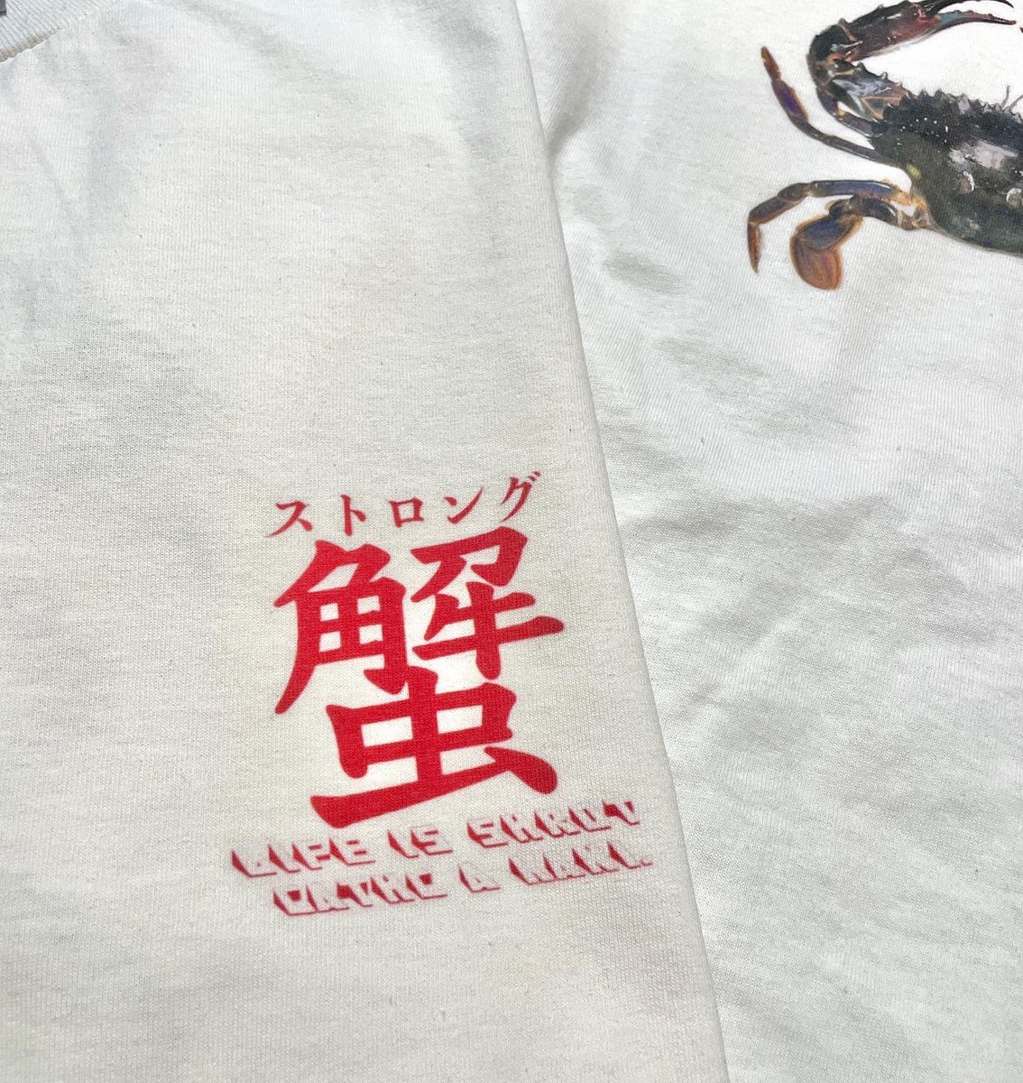 THINFANFAN's tweet photo. 受注でカニの服作ります。ロンTが4000円Tシャツが3000円+送料300円でどうでしょうか。サイズはS〜XXL。ご希望の方はサイズ、お送り先、お名前と共にDMください。気軽にご質問もください。プリントは俺たちが獲ったカニです。皆にカニあれ。

#ストロング蟹 #kanilife #kani https://t.co/9DqxXbxrWp