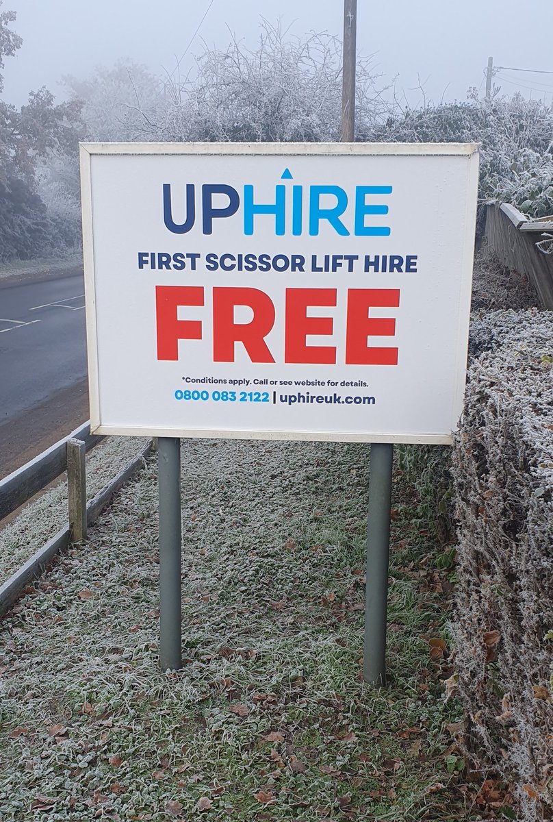 UphireUK's tweet photo. Visibility might not be great today, but make sure you can clearly see what we are offering new customers.
๐ข 1st scissor lift hire Free
๐ 0800 083 2122
#sameday #mewp #uphire https://t.co/jeDxUfQJqT