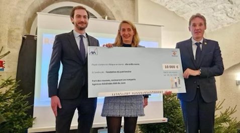 Merci <a href="/AXAFrance/">AXA France</a> Mécène fondateur <a href="/fond_patrimoine/">Fondation du patrimoine</a> qui a choisi le Fort des Rousses grâce au vote de ses collaborateurs, agents généraux et clients. Ils étaient 150+ hier soir pour découvrir le Fort et le dîner de levée de fonds organisé par <a href="/MairieRousses/">Mairie Les Rousses</a> et nos bénévoles