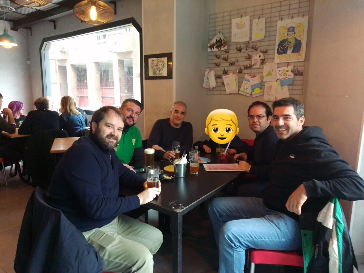 Pollo_JHL's tweet photo. Muchas temporadas de cordobesismo… 🤍💚 #AlcorconCCF https://t.co/Hjb2OslMe2