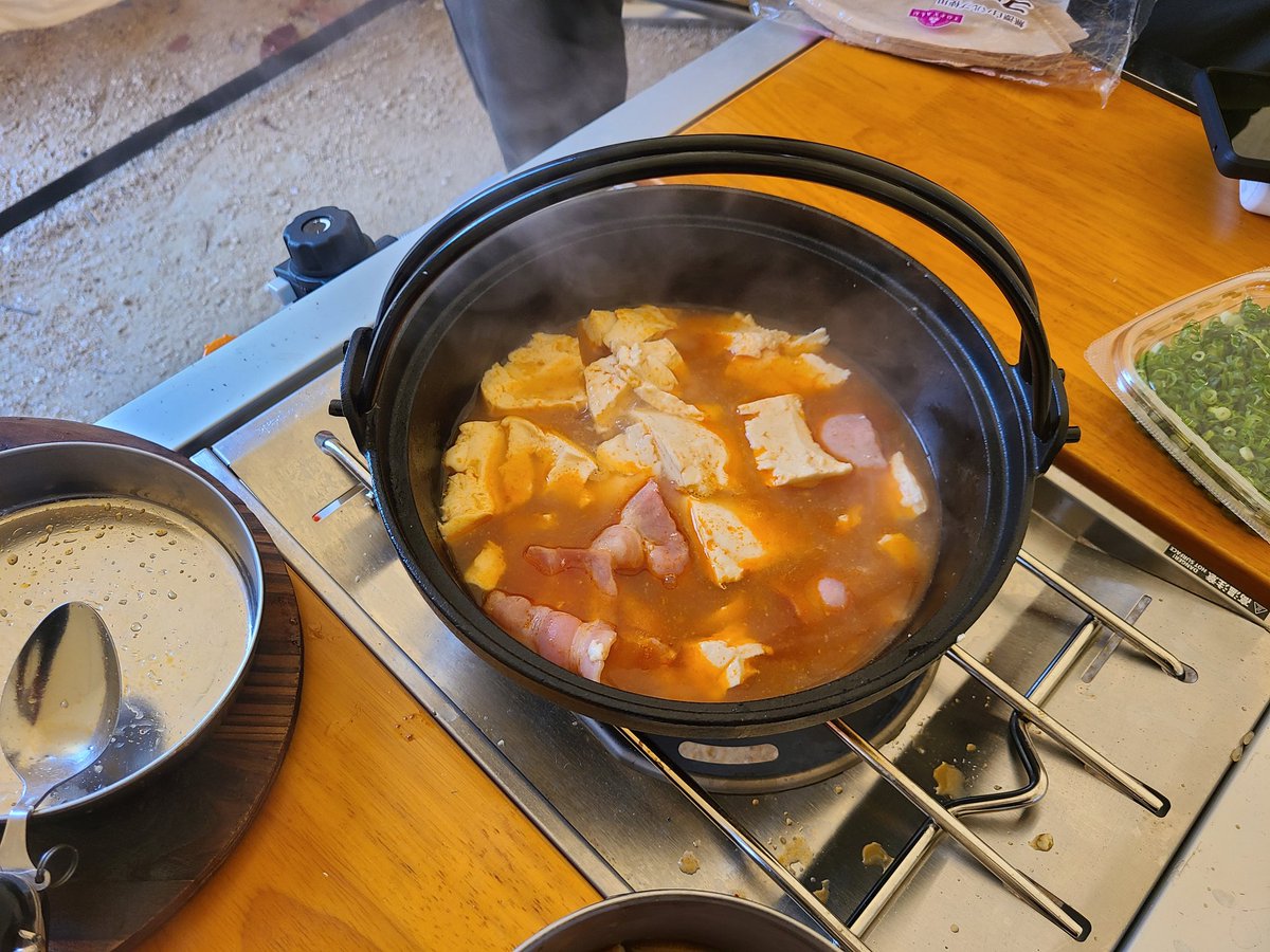 晴れ時々キャンプ。 (@ksandwled15nug2) on Twitter photo 今年最後のキャンプに行かれた方も多いと思いますが、自分もその一人です
星空間オートキャンプ場で1泊 。
ライト類とほりにし忘れでしたが石油ストーブとバターで代用
モニグロ撤収時に <a href="/uniel0705/">うにっくす(旧うにったー)</a> さん
のうにったー🐾のたたみかたを
見ながら簡単、素早く出来ました✌️ 今年最後のキャンプに行かれた方も多いと思いますが、自分もその一人です
星空間オートキャンプ場で1泊 。
ライト類とほりにし忘れでしたが石油ストーブとバターで代用
モニグロ撤収時に <a href="/uniel0705/">うにっくす(旧うにったー)</a> さん
のうにったー🐾のたたみかたを
見ながら簡単、素早く出来ました✌️