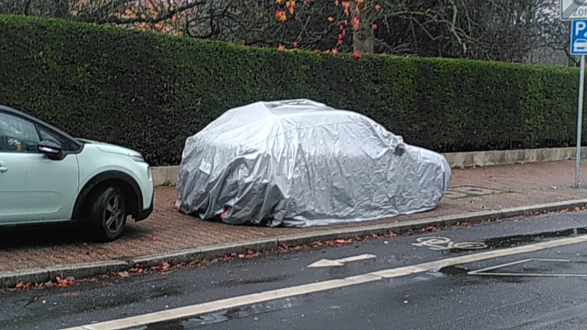 JuliaKrohmermastodon.social on Twitter "Jede verfügbare Fläche in