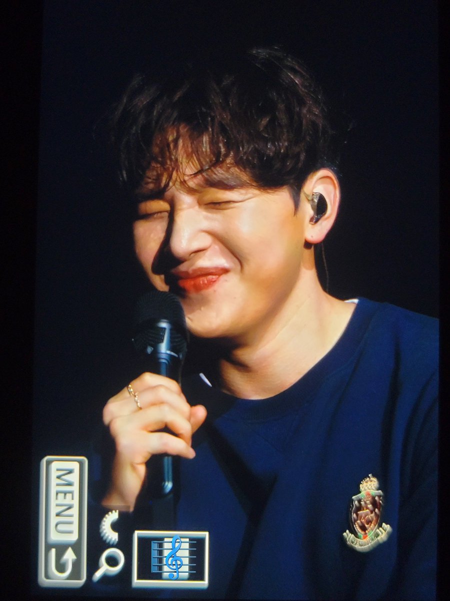 gallery_310's tweet photo. 221211 Festival in 서울 

#멜로망스 #melomance #멜로망스김민석 #김민석 #멜로망스정동환 #정동환 https://t.co/kXITxZDhD8