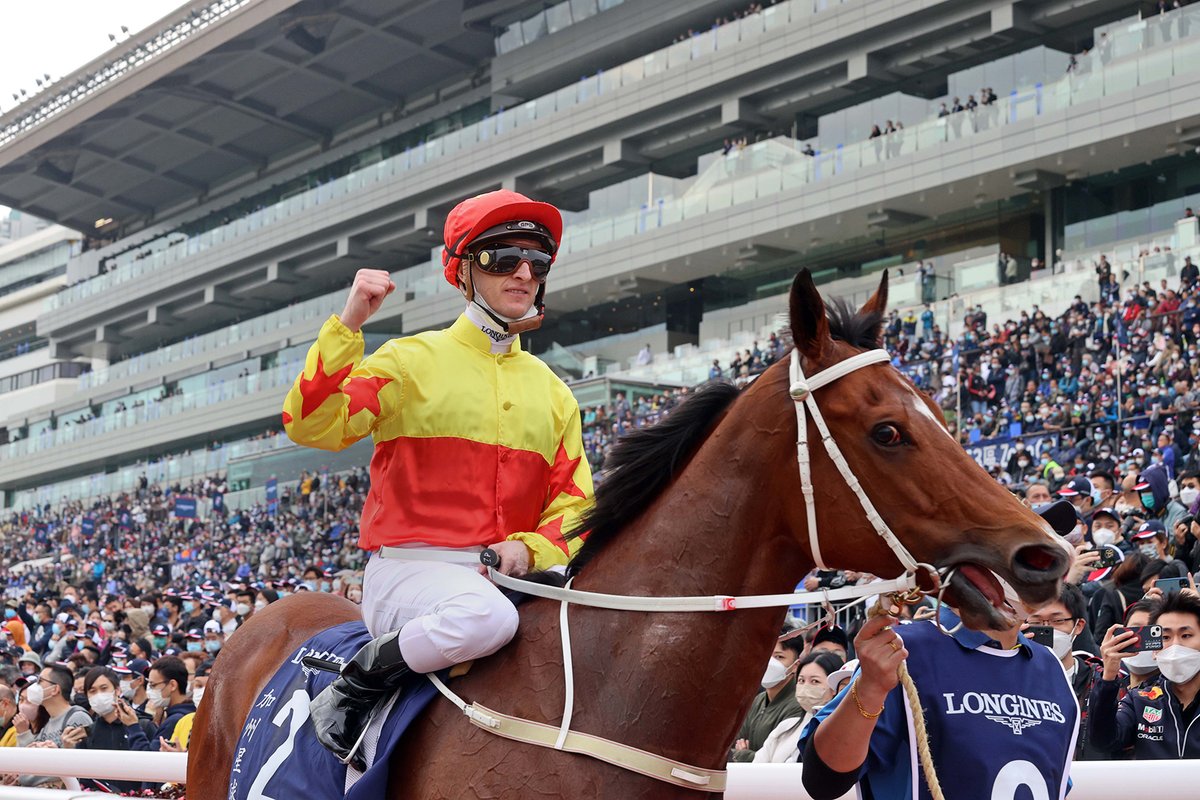 California Spangle holds Golden Sixty at bay in <a href="/LONGINES/">Longines Watch Co.</a> Hong Kong Mile. #HKIR #HKracing 

<a href="/SchusterDeclan/">Declan Schuster 蘇時達</a> reports. 

Read here 👉 racingnews.hkjc.com/english/2022/1…