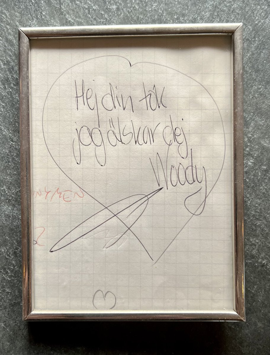 This is the note I found on my piano one morning in 1990. My then girlfriend (now wife) Asa (=Woody) wrote it and it translates “Hello You Fool I Love You”. It just had to be a song, don’t you think? /🚀PG