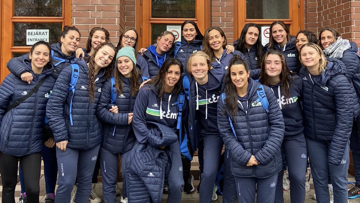 Federació Catalana de Natació (@nataciocat) on Twitter photo LEN CHAMPIONS LEAGUE ✨
A Budapest, el <a href="/CEMediterrani/">Club Esportiu Mediterrani</a> ha guanyat els 3 partits de la Fase de grups i s’ha classificat primer del Grup C 😎
✅ 10-9 NC Glyfada
✅ 6-9 UVSE
✅ 13-10 Ethnikos Piraeus
#nataciocat #LENCHLWomen LEN CHAMPIONS LEAGUE ✨
A Budapest, el <a href="/CEMediterrani/">Club Esportiu Mediterrani</a> ha guanyat els 3 partits de la Fase de grups i s’ha classificat primer del Grup C 😎
✅ 10-9 NC Glyfada
✅ 6-9 UVSE
✅ 13-10 Ethnikos Piraeus
#nataciocat #LENCHLWomen