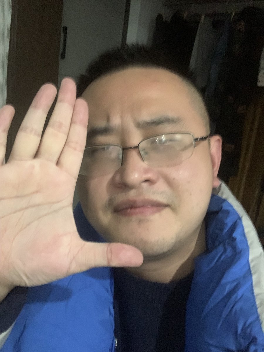 JamesCageWhite's tweet image. Wwe is too violent . I know it’s not real but it teaches kids to do bad things . I won’t let my son Charles watch this