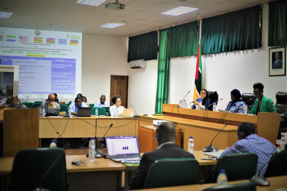 ICBAAgriculture's tweet photo. On 7-8 December 2022 #ICBAAgriculture organized the 3rd steering committee meeting of the #RESADE project in Maputo, Mozambique, in collaboration with national partners from Mozambique, Liberia, Sierra Leone, Togo, The Gambia, and Botswana. https://t.co/UlihkojENS
