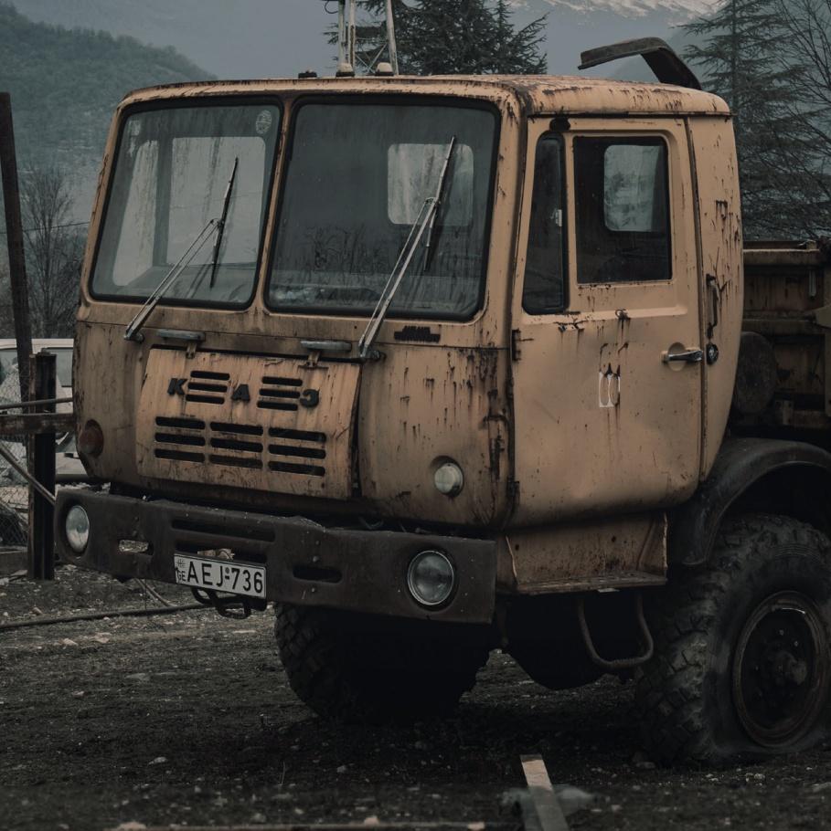 🎁Day 11🎄

@SamTMcNally finds joy in navigating the difficult landscapes of Snowrunner from <a href="/SaberGames/">Saber Interactive</a>! 

A celebration of niche games and finding enjoyment in a challenge.