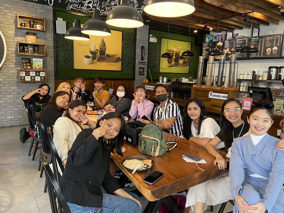 lexandritesofc's tweet photo. Thank you LEXandrites - JEWELS! Thank you ceo @yama_lexofc for this fun-filled LEXsunday! πβ¨π₯°
LEXandrites 1st Meeting π€
#LEXsunday #LEXandrites #JEWELS #YAMAph https://t.co/6w0SFbCDQH