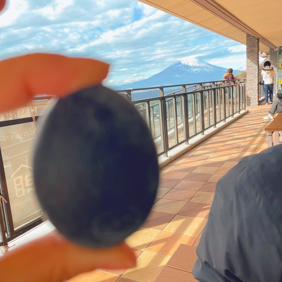 moi_aistii's tweet photo. ぷちとりっぷ箱根ハイライト
・足湯
・ケーブルカー大涌谷 黒たまご
・硫黄すごい 富士山圧巻
・海賊船で芦ノ湖 お気に入りの #bakeryandtable さんでおみや🥯
前回行けなかった #ラ・テラッツァ芦ノ湖 さんへ。芦ノ湖眺めながらのんびりランチ🍕メニューにないホット🍷を作ってくださり嬉しかった☺️♡ https://t.co/GjuWUY7aOe