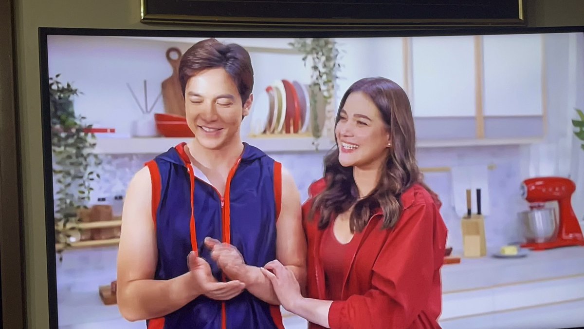 NastyMe6's tweet photo. #BeaDen Asan na Movie natin Jan?! @Aldenrichards02 #ALDENRichards #beaalonzo https://t.co/dU4XRkqFLm