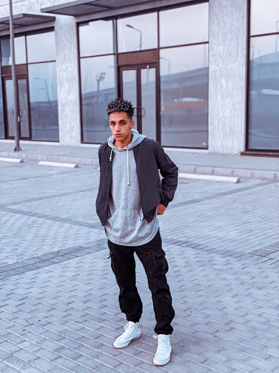 urfav0mustafa's tweet photo. Happy birthday 🥳 🎂22 https://t.co/aGpEMX2epa