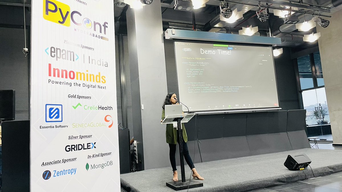 pyconfhyd's tweet photo. Hemangi Karchalkar gave a lightning talk on SQL models 
#PyConfHyd22 #Python #Conference #Hyderabad 
Cc: @EPAM_India https://t.co/QMeZfcvSCC