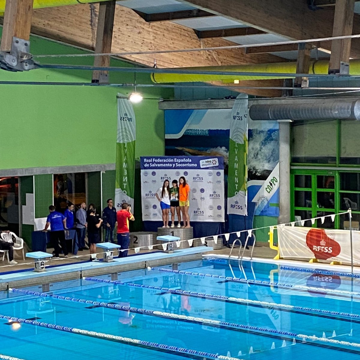 GSDcdeportivo's tweet photo. Excelentes resultados en la Spanish Cup-I Campeonato de España Individual Juvenil, Júnior y Absoluto organizado por @RFESS1 en Ourense. Primera jornada, Alejandra Montalvo  🥇 junior en 200 obstáculos y 🥈 absoluta. Yaiza Esteban 🥉 junior en 100 combinada. Enhorabuena campeonas! https://t.co/QLuJReRGzc